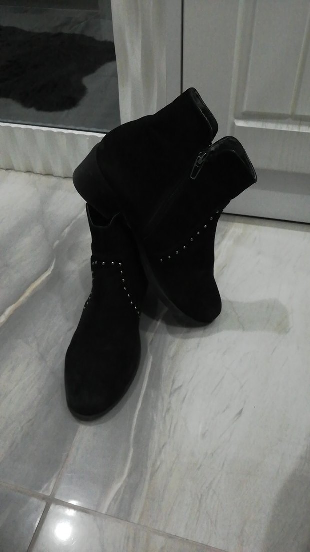 Siyah Süet Gotik Stiletto Topuklu Kadın Bot - Görsel 2