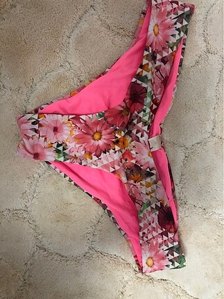 Bikini korse şort