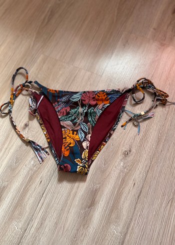 s Beden Bohem Çok Renkli Bağlamalı Bikini Altı