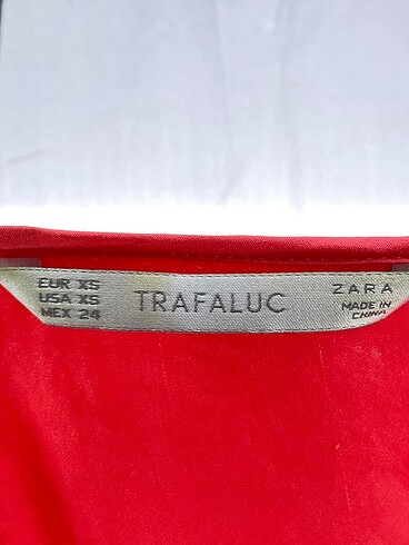 xs Beden çeşitli Renk Zara Bluz %70 İndirimli.