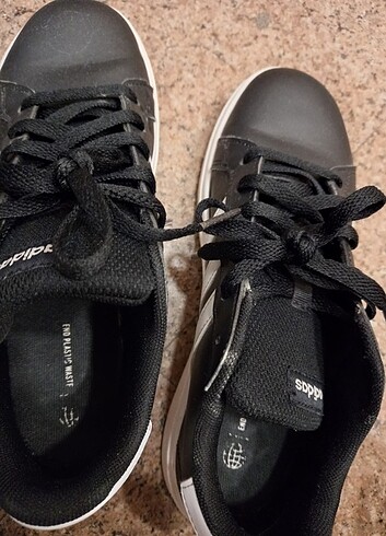 Adidas Adidas