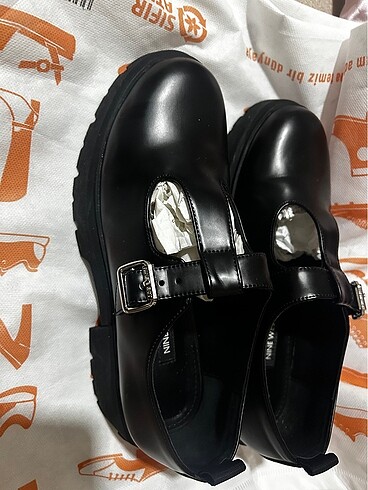 Nine West Loafer ayakkabı