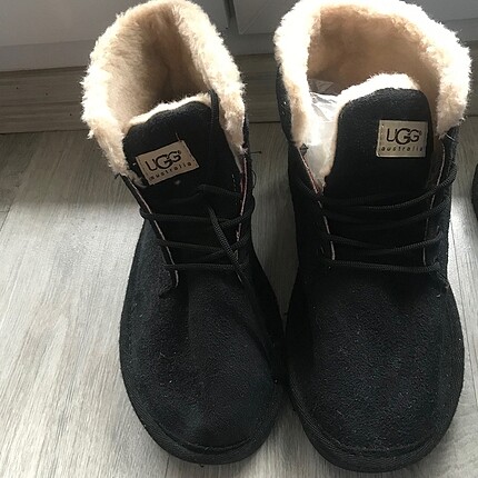 Ugg bot