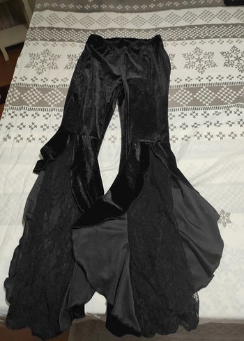 Siyah Drapeli Uzun Gotik İspanyol Paça Pantolon