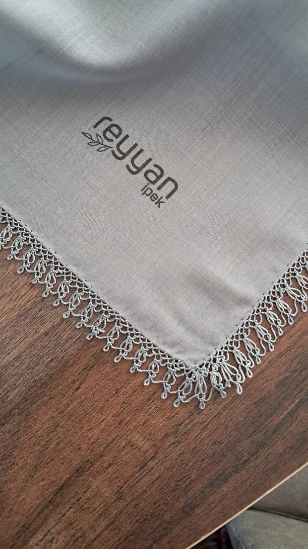 Gri renk iğne oyası çember yazma - Görsel 2