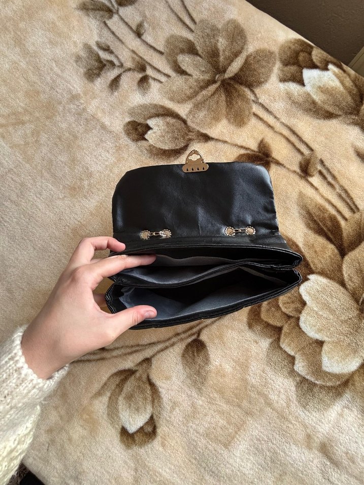 Siyah Deri Kadın Omuz Çantası - Görsel 3