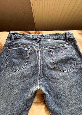 Düşük bel kot pantolon - Görsel 5