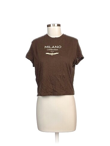 H&M T-shirt %70 İndirimli.