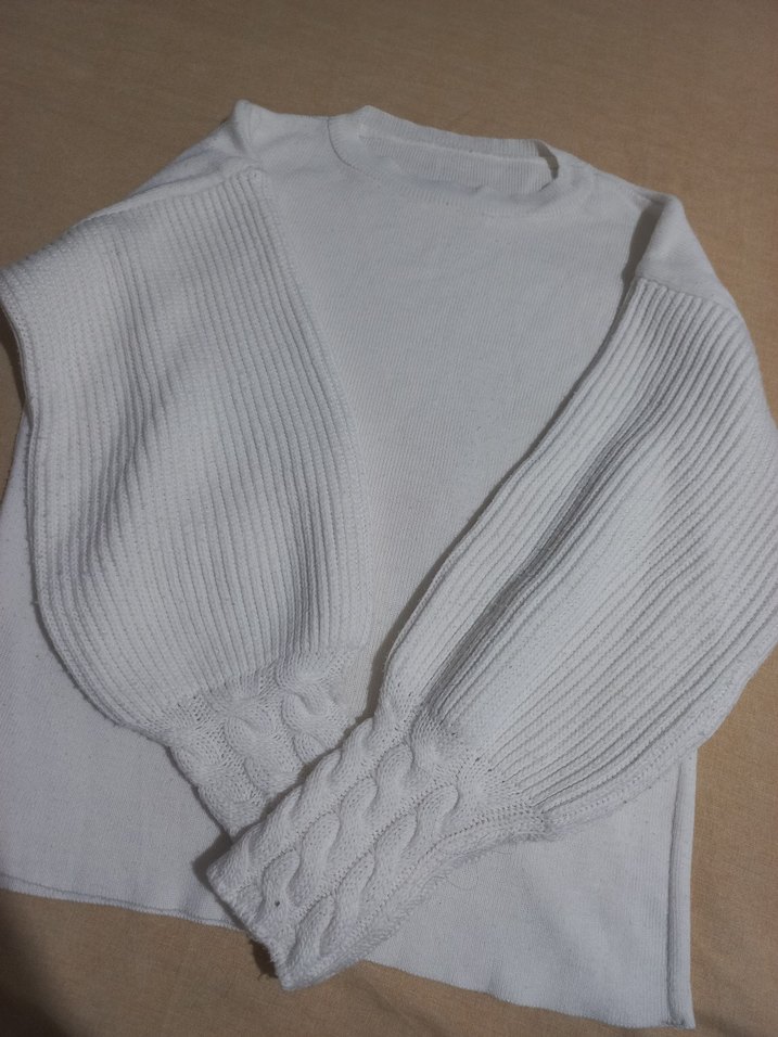 Beyaz  Basic Yuvarlak yaka kolları örgü model kazak - Görsel 3