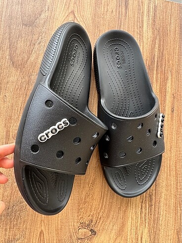 Crocs 45