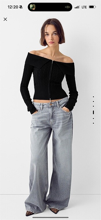 xs Beden siyah Renk Bershka hırka