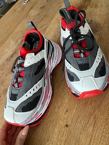 37 Beden Spor ayakkabı , sneakers