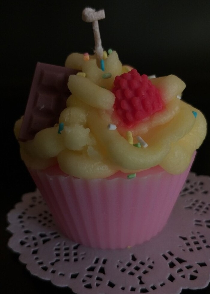 Meyveli çikolatalı cupcake mumu  pembe - Görsel 5