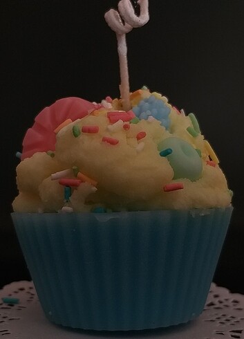 Mavi meyveli cupcake mumu  - Görsel 5