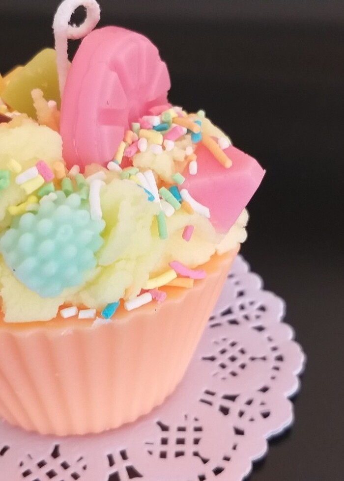 Somon çoklu Meyvi çikolatalı cupcake mumu hediyelik dekoratif  - Görsel 5