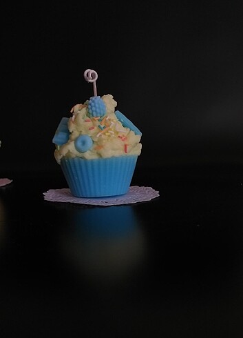 Açık mavi çoklu Meyvi çikolatalı cupcake mumu hediyelik dekorati - Görsel 6