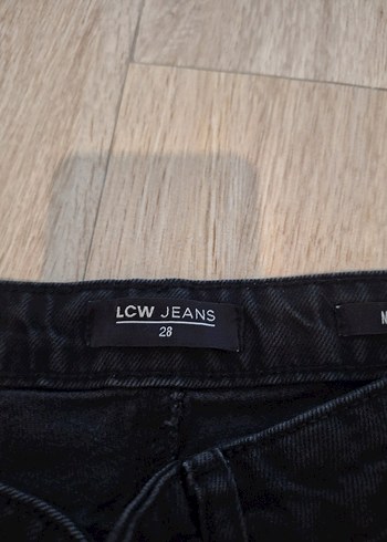 LC Waikiki Siyah Bol Kesim Midi Denim Kadın Pantolon