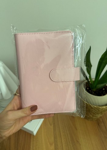 Diğer Pembe Deri Bütçe Planlayıcı