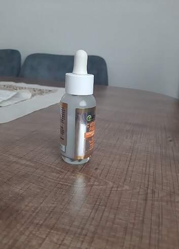 Garnier C vitamini serum 