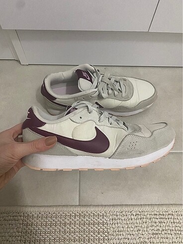 Nike spor ayakkabı