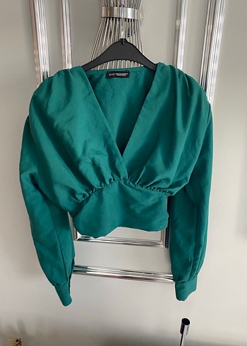 Kemerli V Yaka Mini Yeşil Bluz - Görsel 2