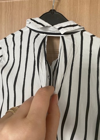 Düğmeli Çizgili Uzun Kollu Kadın Gömlek - Görsel 2