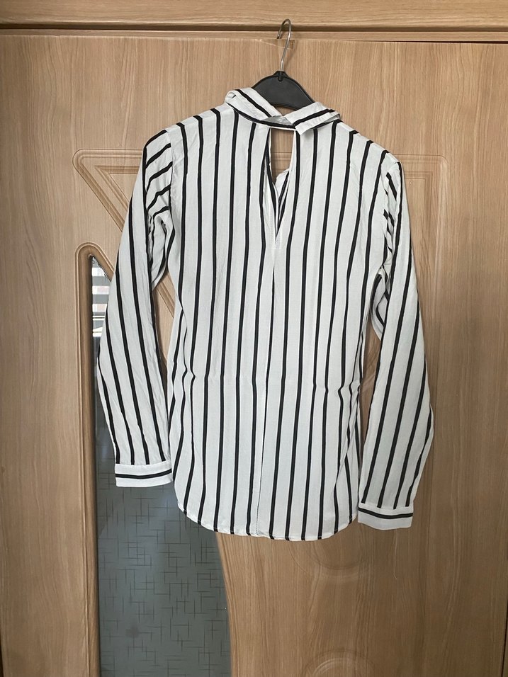 Düğmeli Çizgili Uzun Kollu Kadın Gömlek - Görsel 3