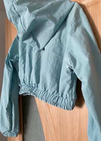 Mavi Kapüşonlu Kısa Kadın Ceket - Görsel 6