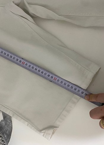 Beyaz Pamuklu Kemerli Erkek Şort - Görsel 6