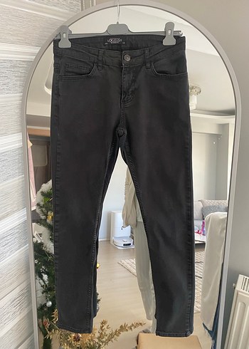 LC Waikiki 30
