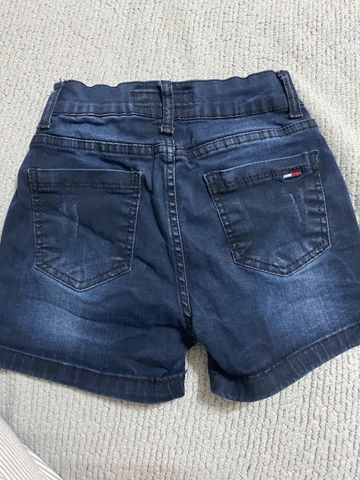 Erkek Koyu Mavi Düğmeli Denim Şort - Görsel 4