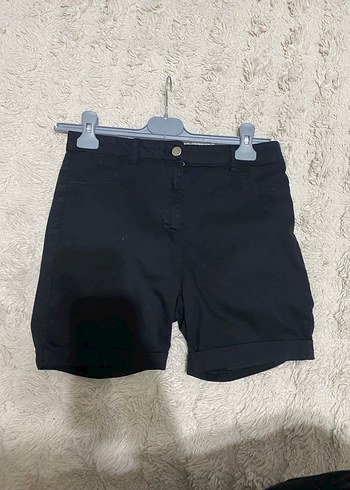 Siyah Kemerli Mini Denim Şort - Görsel 2