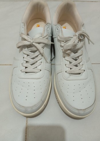 Diğer Beyaz Sneaker