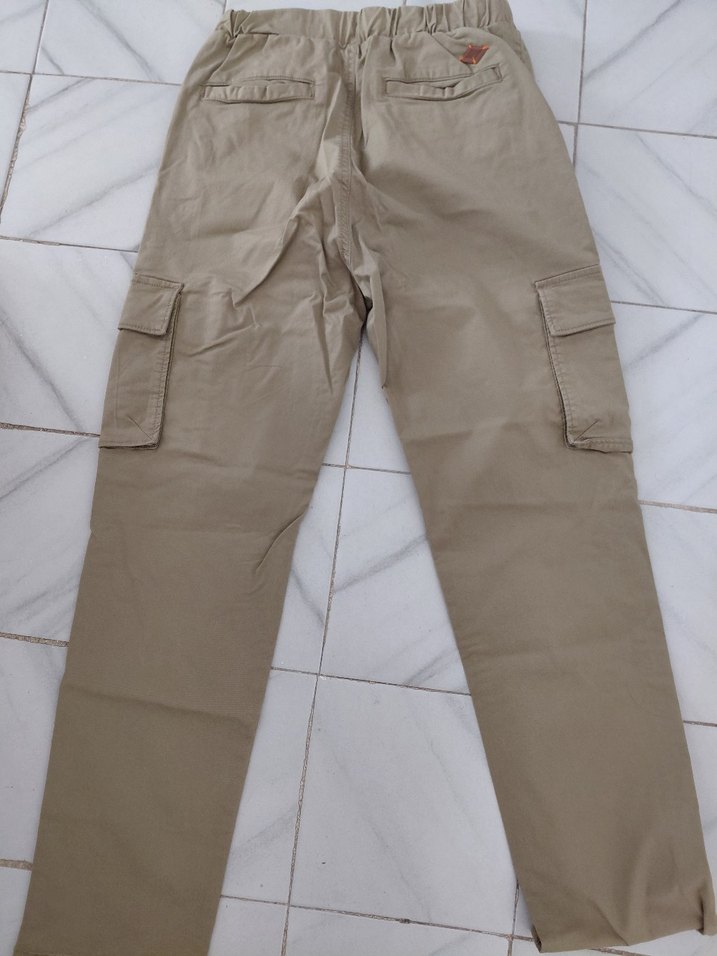 Zara 11 12 yas Bej Bol Kesim Kemerli Street Pantolon - Görsel 3