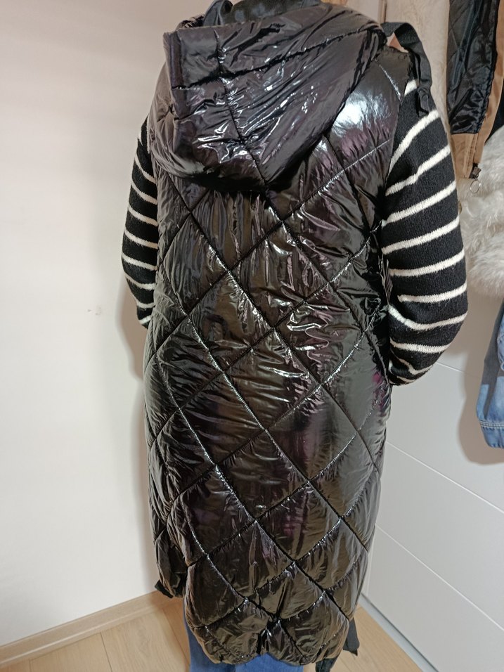 Siyah Uzun Fermuarlı Kadın Yelek - Görsel 4