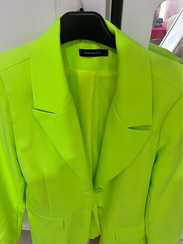 s Beden Neon blazer