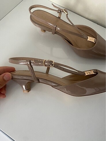 Zara Zara model kadın topuklu ayakkabı