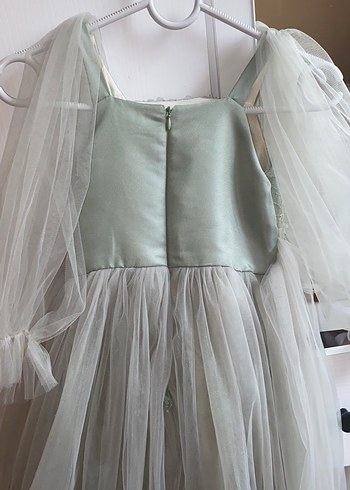 Bohem Tarzda Yeşil Uzun Straplez Nişan Elbisesi - Görsel 4