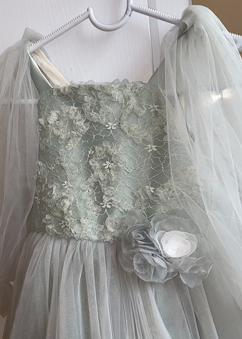 Bohem Tarzda Yeşil Uzun Straplez Nişan Elbisesi - Görsel 2