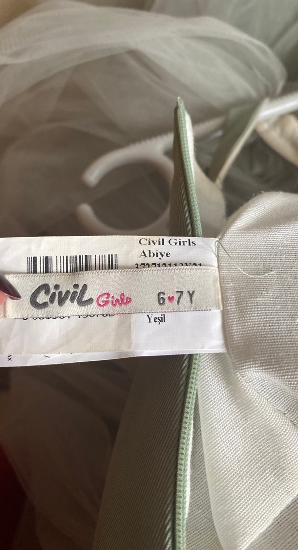 Bohem Tarzda Yeşil Uzun Straplez Nişan Elbisesi - Görsel 5