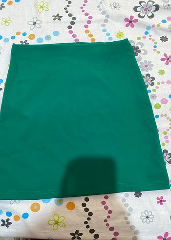 Yeşil mini etek - Görsel 3