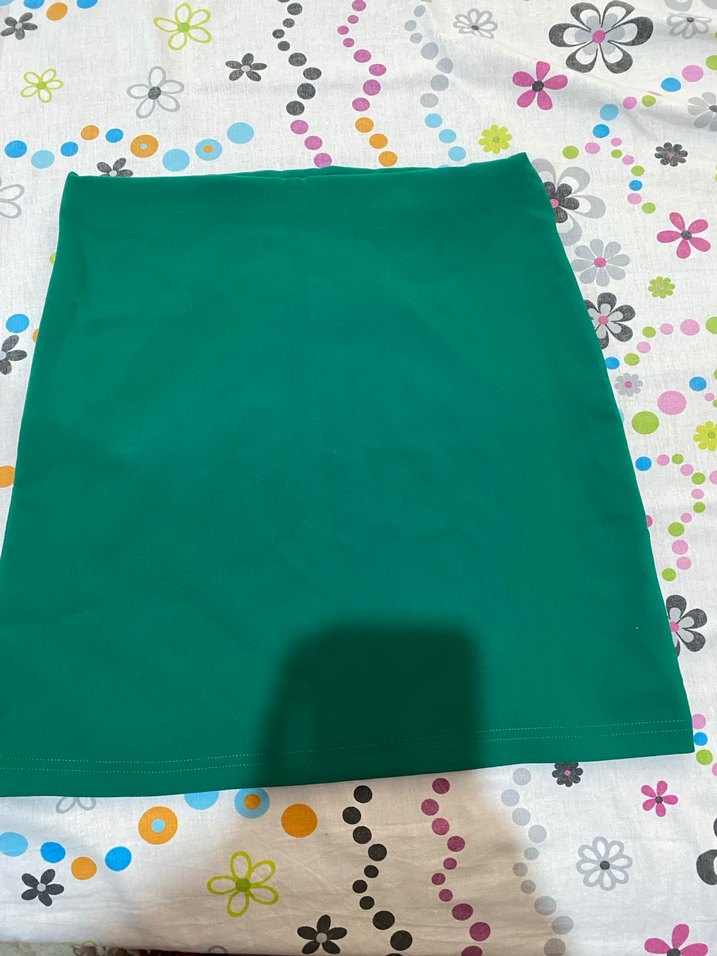 Yeşil mini etek - Görsel 3