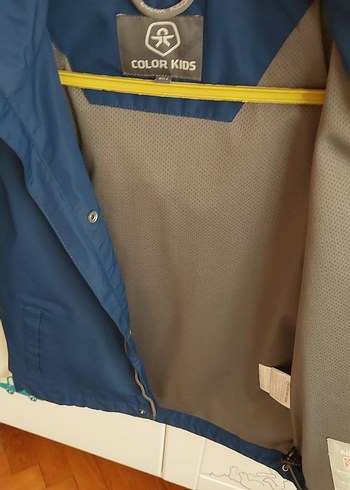 Erkek Çocuk Parlak Mavi Fermuarlı Yağmurluk - Görsel 6