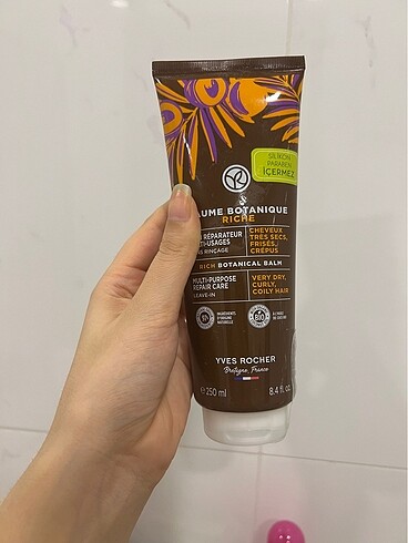 Elektriklenme karşıtı saç kremi Yves Rocher