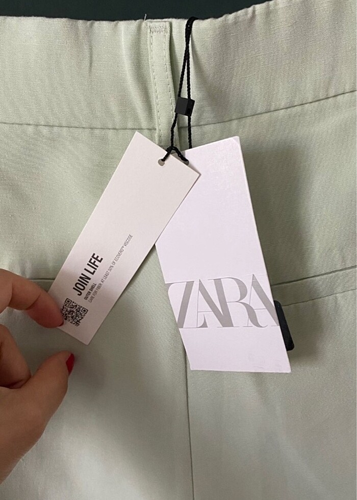 Zara su yeşili şort - Görsel 5