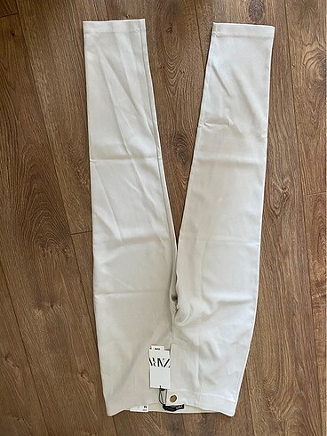 Zara krem rengi tayt pantolon - Görsel 4