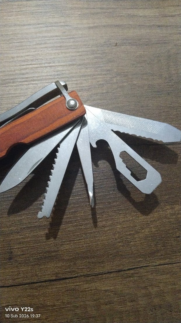 Ahşap Saplı Çok Fonksiyonlu Kamp Aleti - Görsel 2