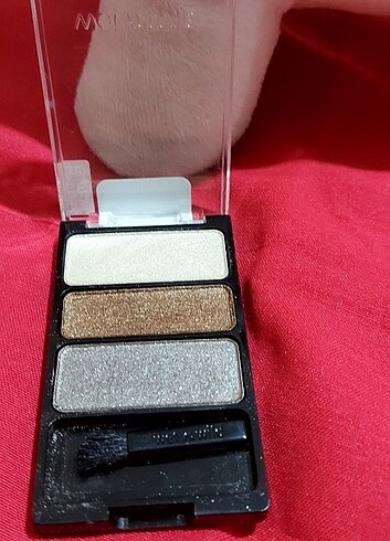 Wet n wild far Paleti 