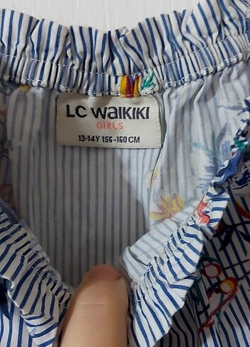 13-14 Yaş Beden Lc waikiki çiçekli elbise