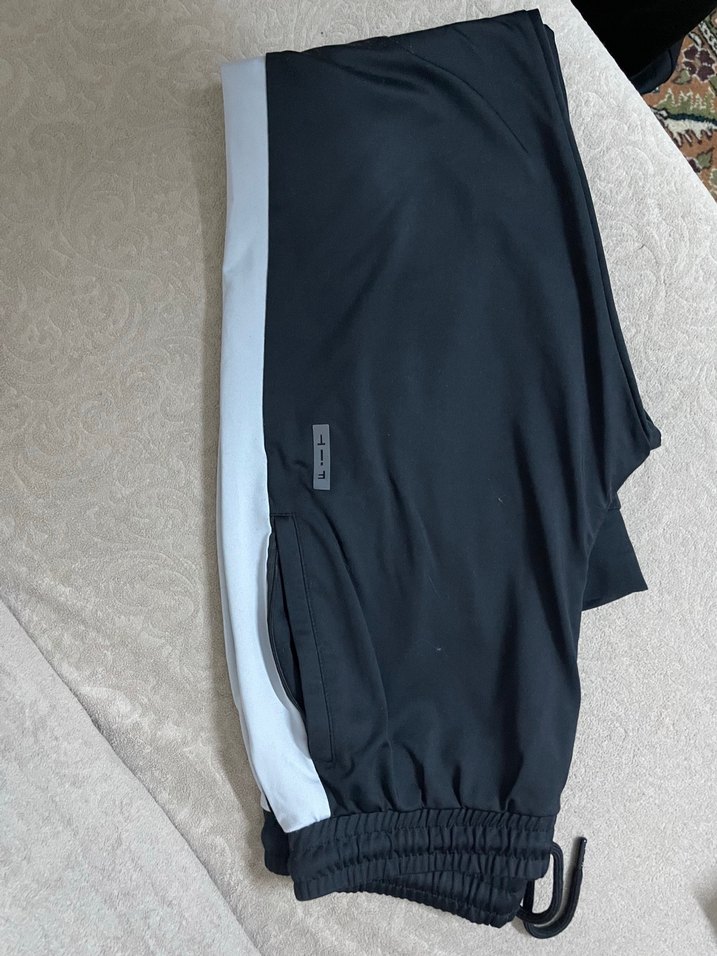 Siyah Yan Şeritli Erkek Eşofman Altı - Görsel 2